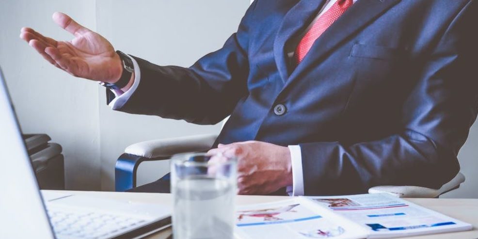 Politikacılar ve Politik Skandallar ile İlgili İtibar Yönetimi Politikacılar ve Politik Skandallar ile İlgili İtibar Yönetimi